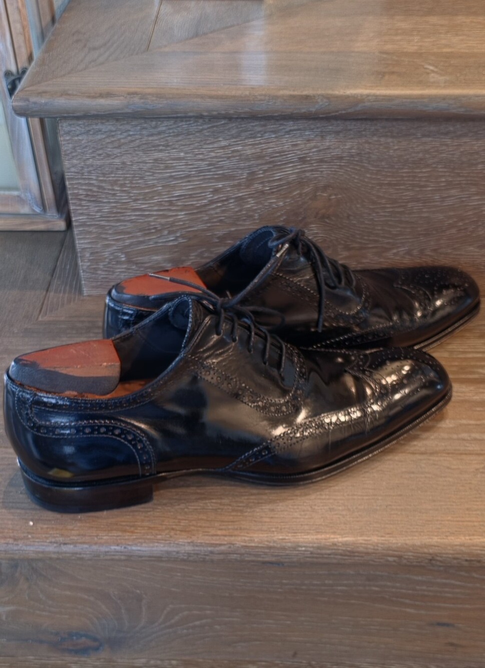 To Boot New York Black Polished Wingtip Derbys - Picture 3 of 9